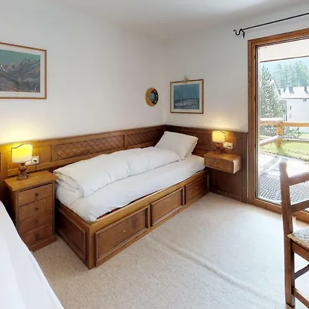 Apartment Balcun Tort 11 *